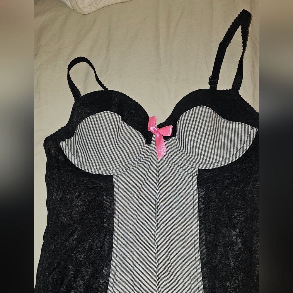 Victoria’s Secret Sexy Little Things Lingerie Small EUC - Picture 6 of 13